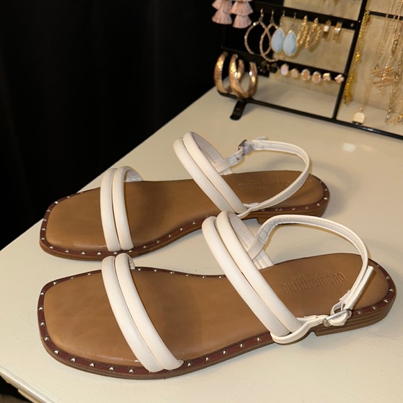 Cushionaire sandals - Picture 1 of 4